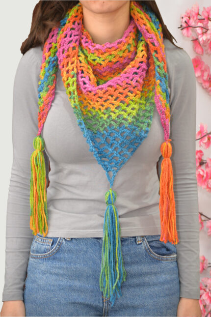 Triangle scarf